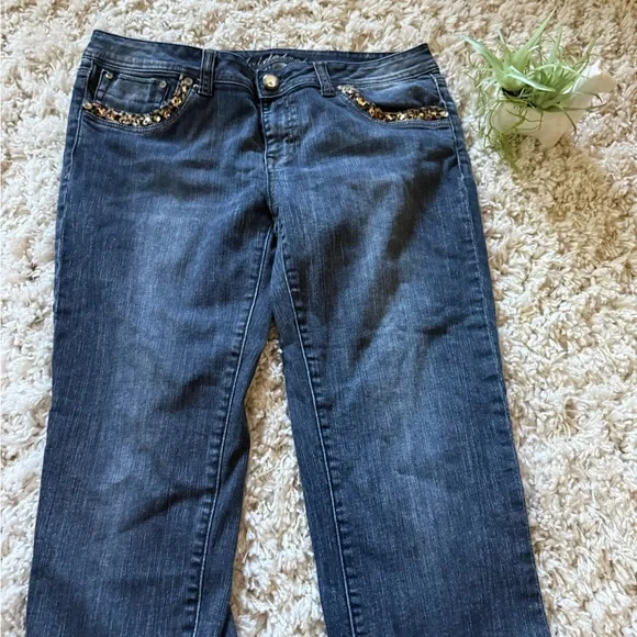 L.A. Idol Dark Blue Boot Cut Jean vintage shorts with Gold Embellishments - Picture 4 of 7